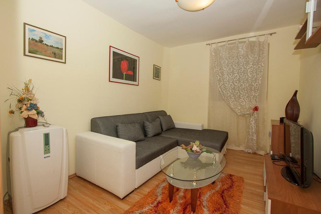 Apartment Vestibul Inn Split Kültér fotó